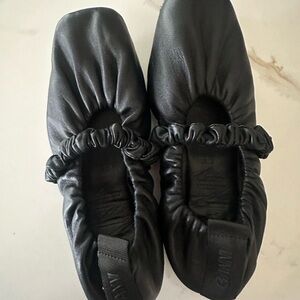 Ganni leather flats